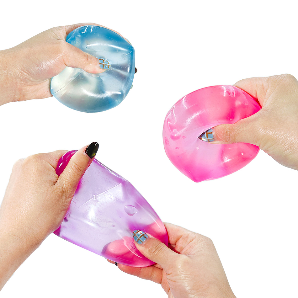 Schylling Needoh Nice Cube Sen - Office Tech Gadgets reseña y precio